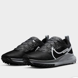 NIKE REACT PEGASUS TRAIL 4
TRAIL RUNNING SHOES - WOMEN’S